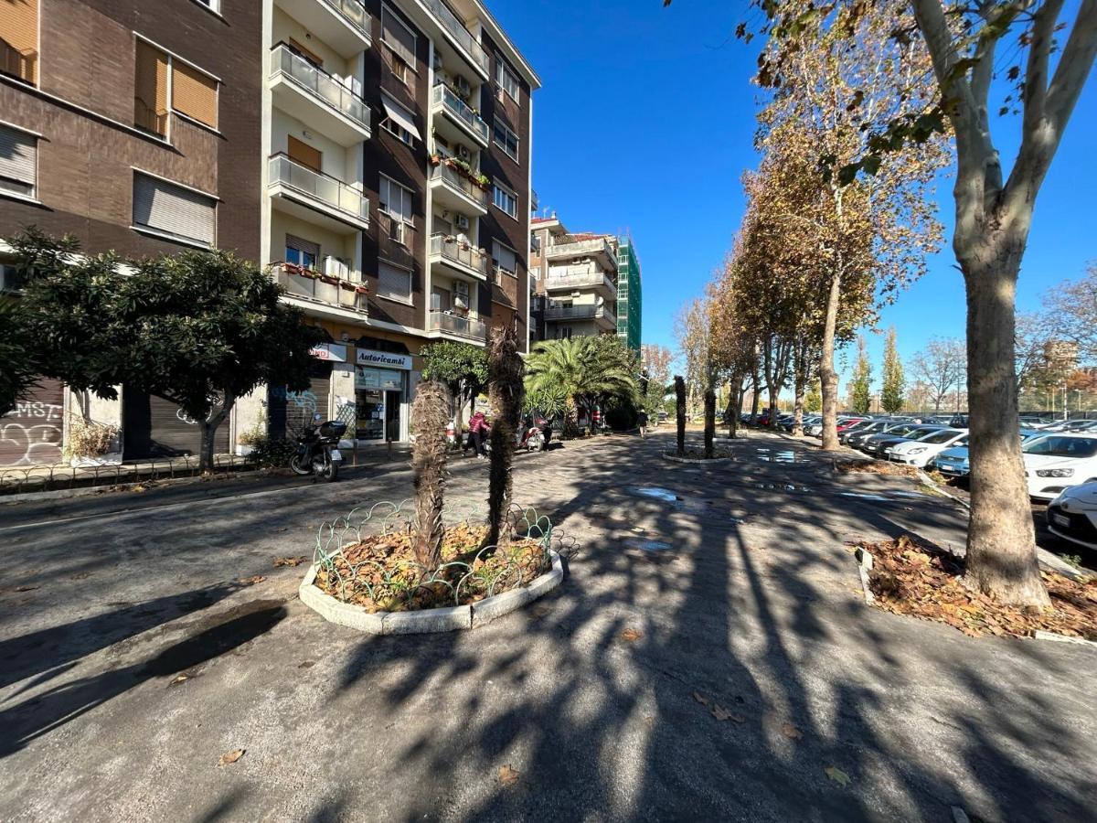 Lungotevere Bed&Bike Roma Esterno foto